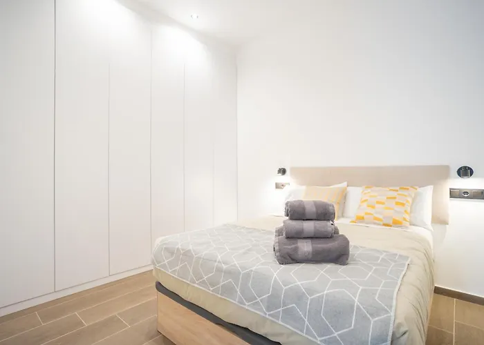 Flats-moderno, Junto Al Roig Arena Appartement *