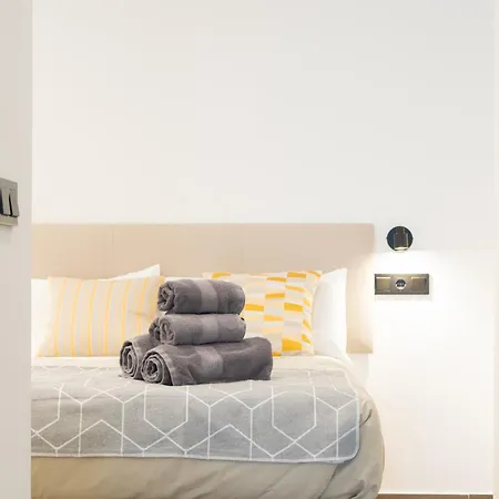 Flats-moderno, Junto A Ruzafa *